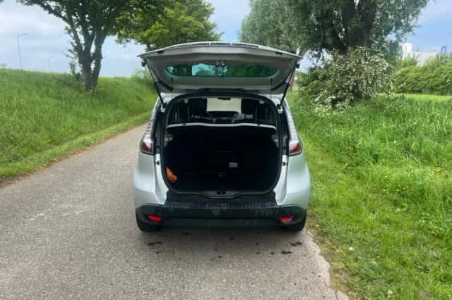 Renault Scénic (2014) thumbnail 6