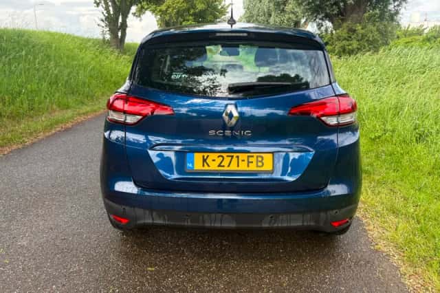Renault Scénic (2017) thumbnail 5