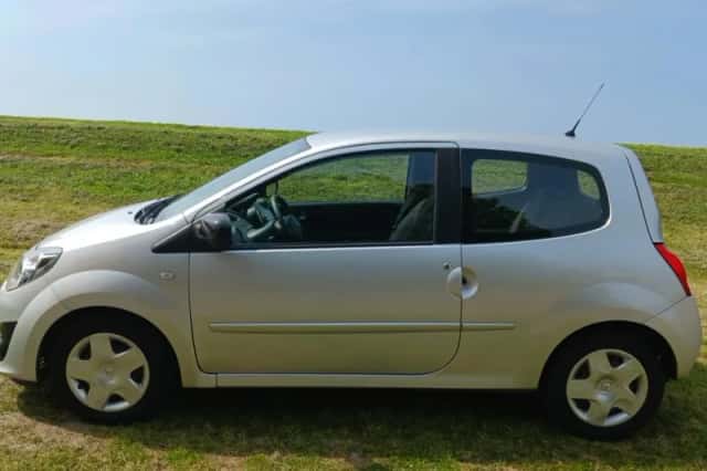 Renault Twingo (2011) thumbnail 2