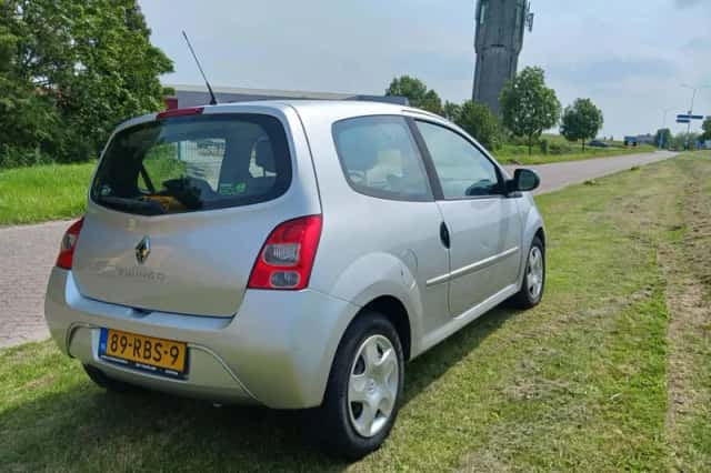 Renault Twingo (2011) thumbnail 6