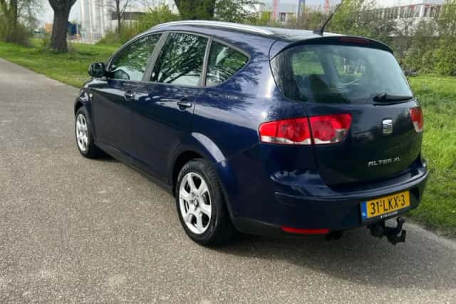 SEAT Altea XL (2010) thumbnail 4