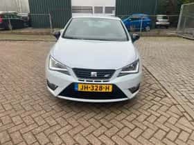 SEAT Ibiza (2016) thumbnail 2