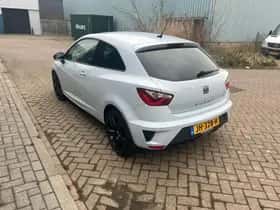 SEAT Ibiza (2016) thumbnail 4