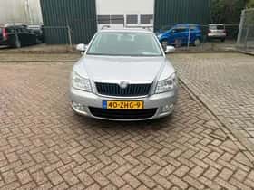 Škoda Octavia (2013) thumbnail 2