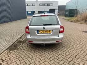 Škoda Octavia (2013) thumbnail 5