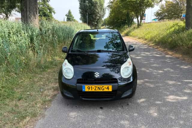 Suzuki Alto (2013) thumbnail 2