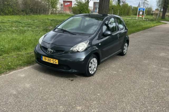 Toyota Aygo (2007) thumbnail 1