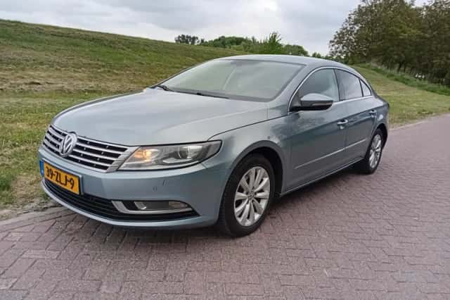 Volkswagen CC (2013) thumbnail 1