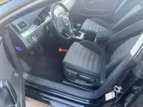 Volkswagen Passat (2008) thumbnail 10