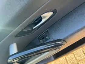 Volkswagen Scirocco thumbnail 23