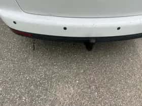 Volkswagen Touran thumbnail 10