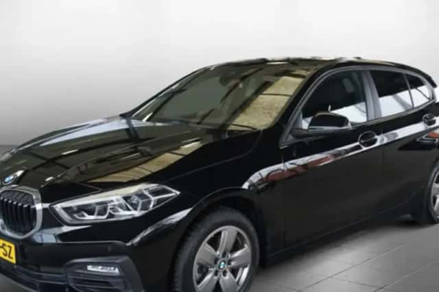 BMW 1-Serie (2021) thumbnail 1