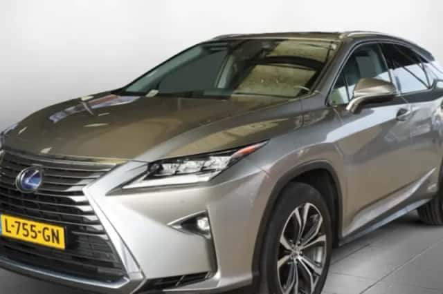 Lexus RX (2019) thumbnail 1