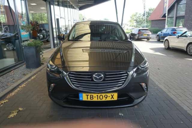 Mazda CX-3 (2017) thumbnail 3