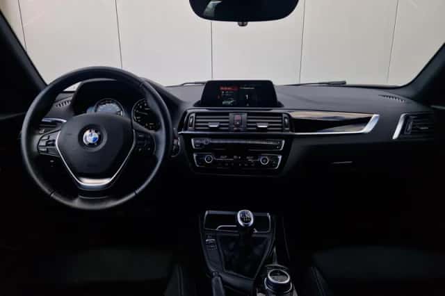 BMW 1-Serie (2018) thumbnail 3