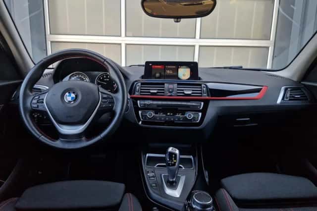 BMW 1-Serie (2018) thumbnail 3