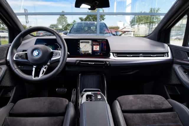 BMW 2-Serie (2023) thumbnail 2