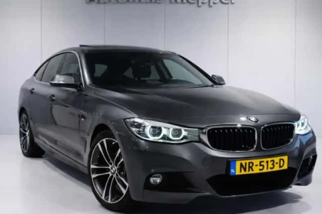 BMW 3-Serie (2017) thumbnail 1