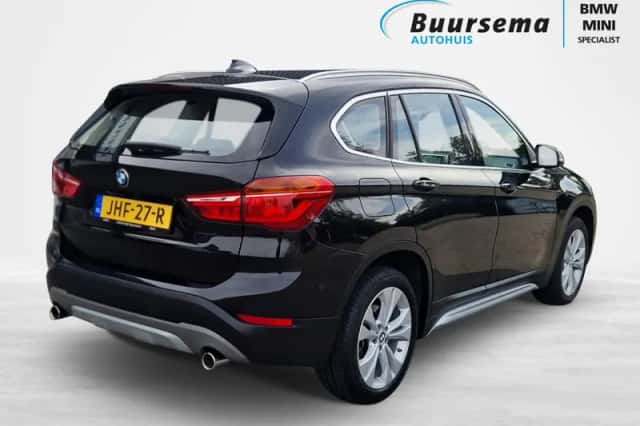 BMW X1 (2018) thumbnail 6