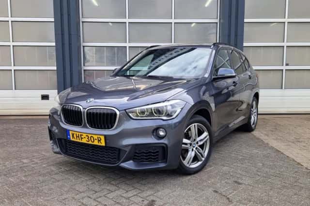 BMW X1 (2019) thumbnail 4