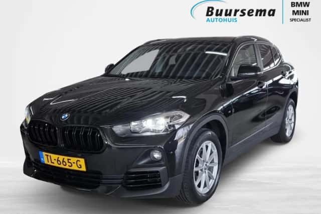BMW X2 (2018) thumbnail 3
