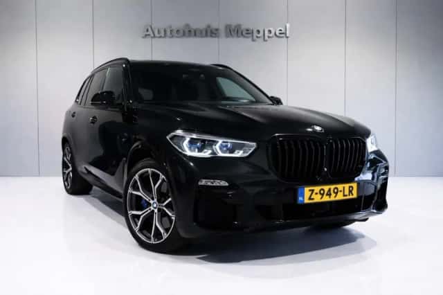 BMW X5 (2020) thumbnail 2