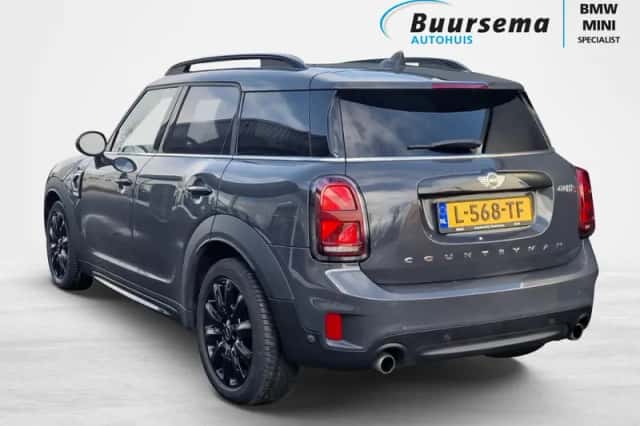 MINI Countryman (2018) thumbnail 5