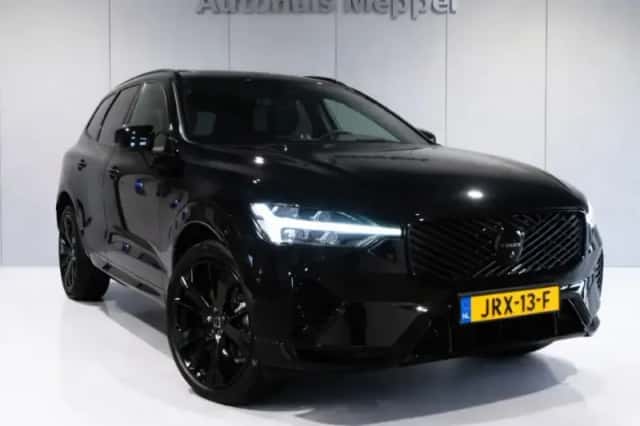 Volvo XC60 (2025) thumbnail 1