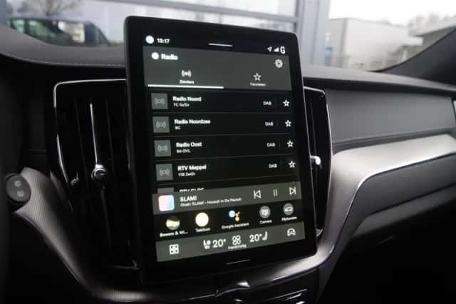 Volvo XC60 (2025) thumbnail 6