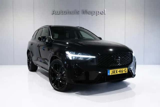 Volvo XC60 (2025) thumbnail 1