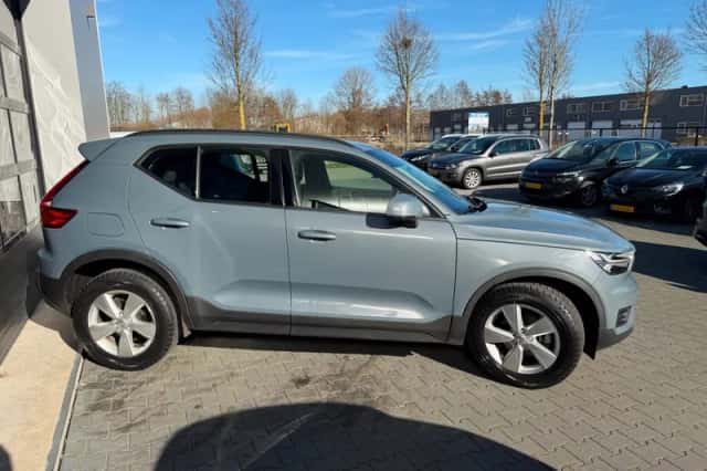 Volvo XC40 (2020) thumbnail 6