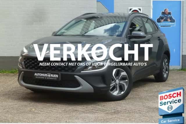 Hyundai Kona (2023) thumbnail 1