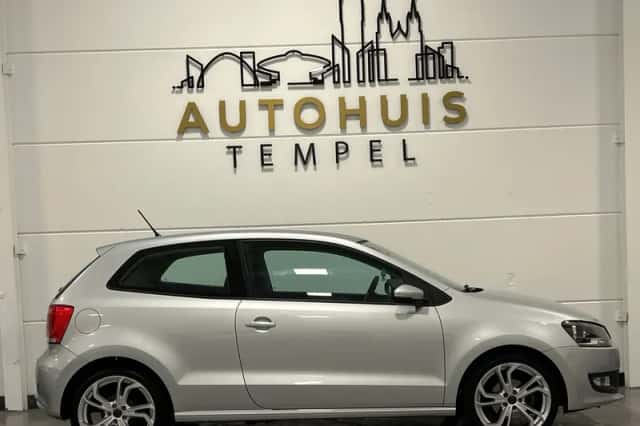 Volkswagen Polo (2010) thumbnail 3