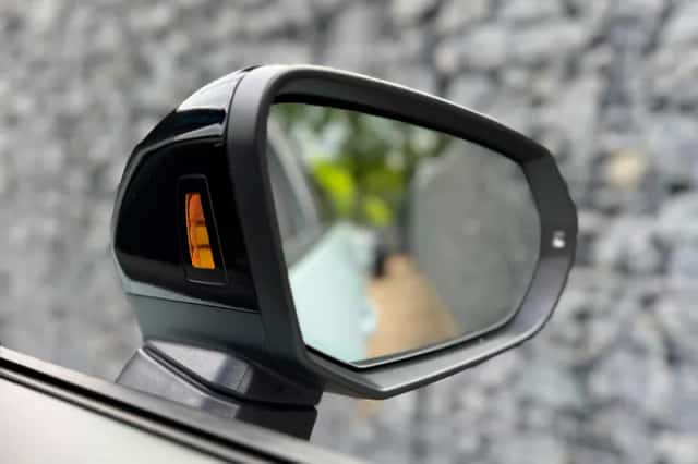 Audi Q2 (2021) thumbnail 5