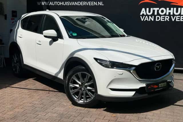 Mazda CX-5 (2018) thumbnail 1