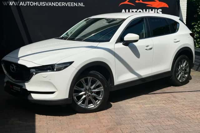 Mazda CX-5 (2018) thumbnail 2