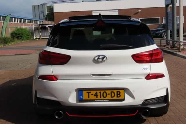 Hyundai i30 (2018) thumbnail 4