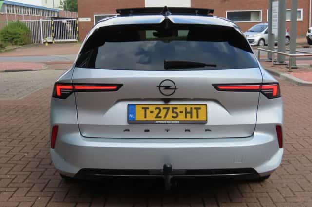 Opel Astra Sports Tourer (2023) thumbnail 4