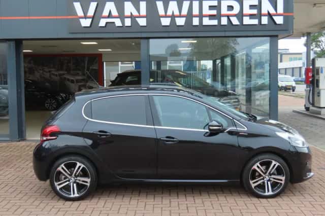 Peugeot 208 (2019) thumbnail 2