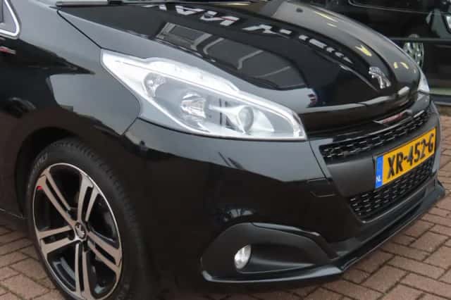 Peugeot 208 (2019) thumbnail 5