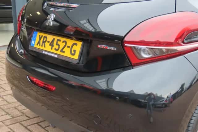Peugeot 208 (2019) thumbnail 6