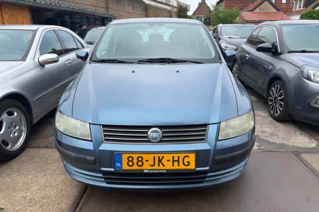 Fiat Stilo (2002) thumbnail 2