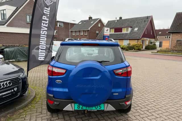 Ford EcoSport (2015) thumbnail 5