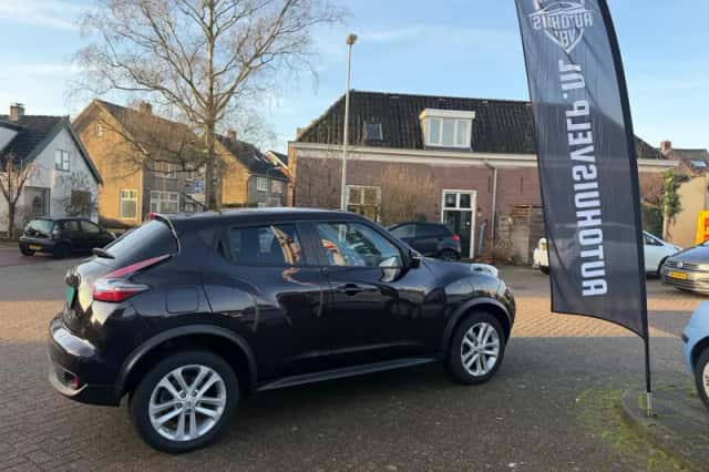 Nissan Juke (2015) thumbnail 6
