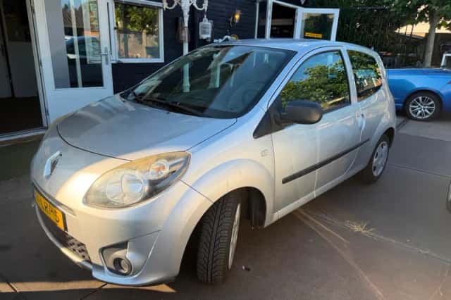 Renault Twingo (2010) thumbnail 1