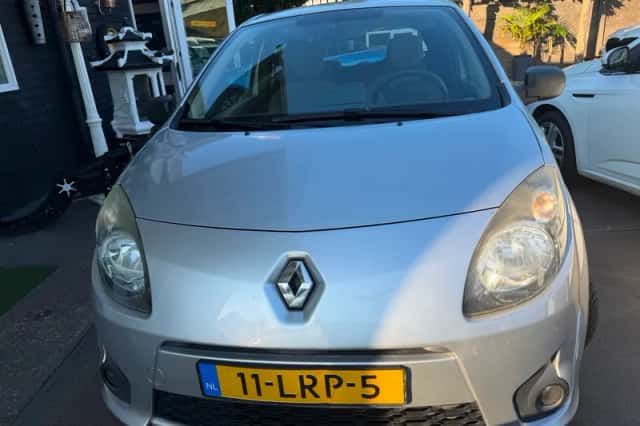 Renault Twingo (2010) thumbnail 2