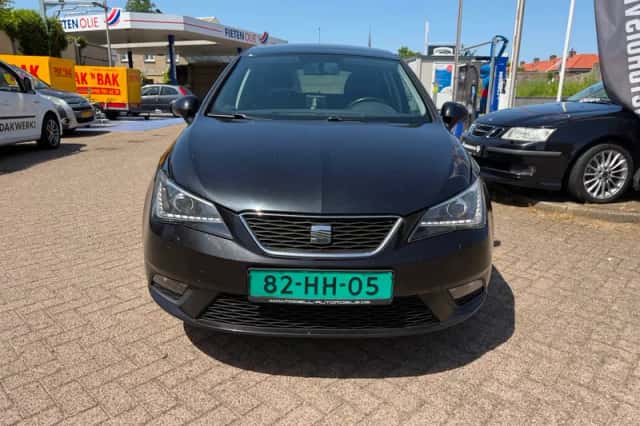 SEAT Ibiza (2013) thumbnail 3