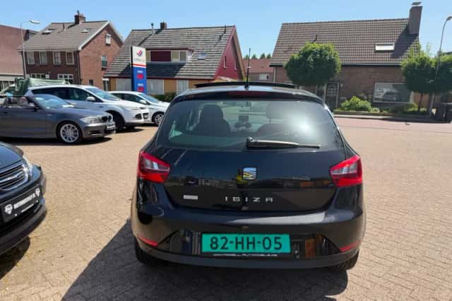 SEAT Ibiza (2013) thumbnail 6