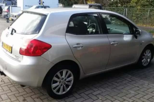 Toyota Auris (2007) thumbnail 4