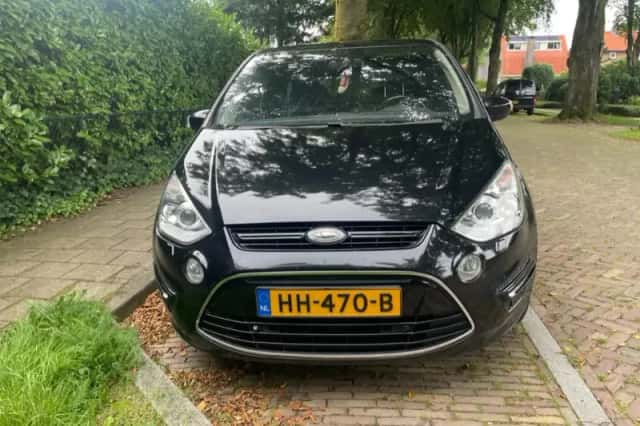 Ford S-Max (2011) thumbnail 6